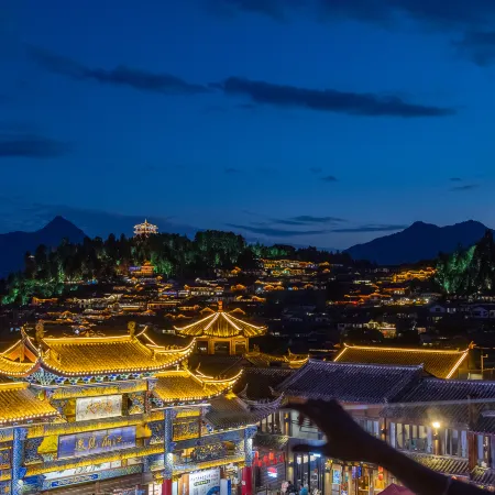Echo Liangqi Mountain House · You Island | Comfortable Evening Wind · Snow Mountain View
