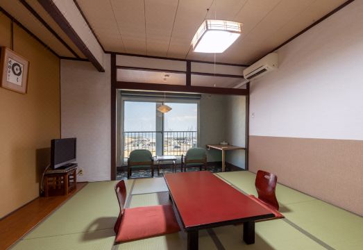 5. 호텔 뉴 쓰루타..