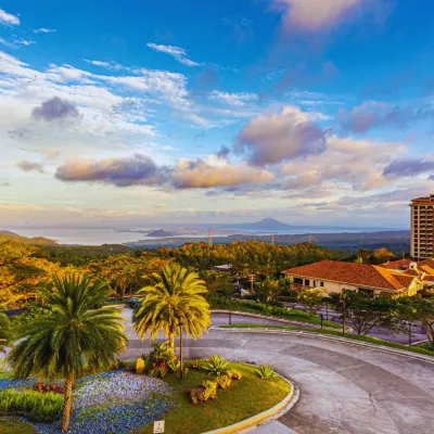 Splendido Tagaytay Hotel and Country Club Hotels near Twin Lakes