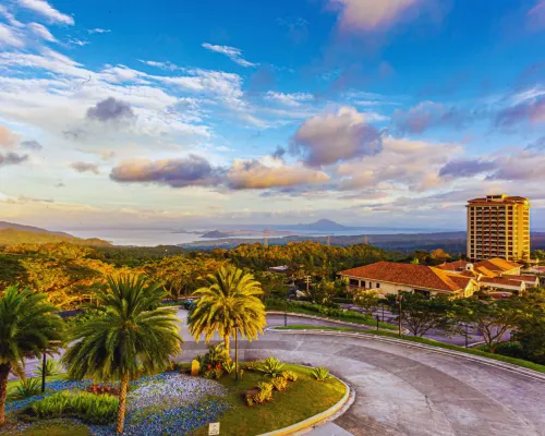 Splendido Tagaytay Hotel and Country Club Hotels in Laurel