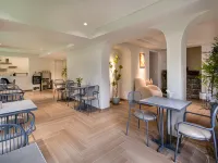 The Royal Vista - Phu My Hung Hotels near District 7