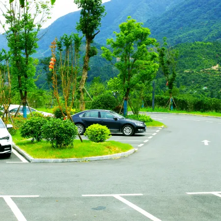 Mishu Shiye Mountain House Hot Spring Resort