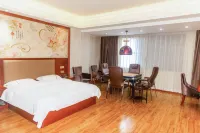 Hualong Hotel Hotels near Long Mountain National Forest Park