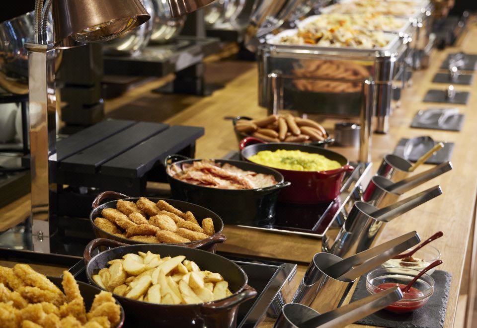 2. 카메노이 호텔 ..