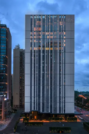 Pearl Gallery Hotel Guiyang Отели рядом с достопримечательностью «Guizhou Polytechnic College of Communications North Campus Books Information Building»