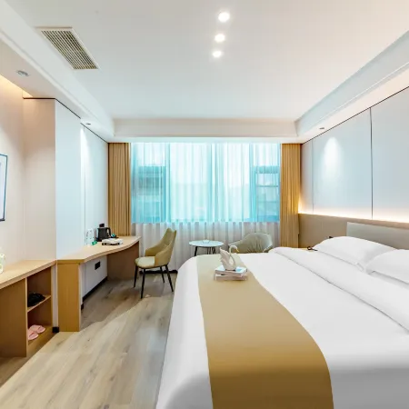 Zhuoyue Hotel (Wanzai Finance Bureau Branch)