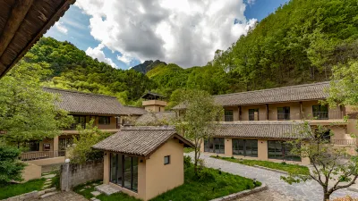 Laoanshan Ju Homestay Hôtels à : Ningshan
