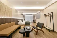 Hengshan Lingshanqi Two-Building Suite Homestay (Nanyue Great Temple Scenic Area)