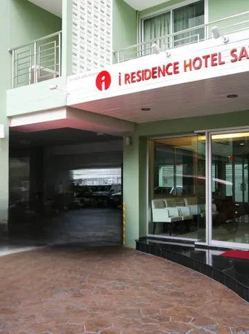 รูปภาพของไอ-เรสซิเดนซ์โฮเทล สาทร