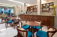 The Summer Hotel - bar