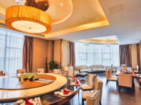 Rowin Grand Hotel Hotels in Fangchenggang