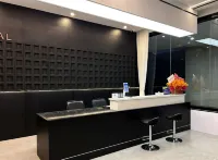 Mengzi Xuanlu Business Hotel (Nanhu Park Xintiandi Pedestrian Street) Hotels in Mengzi