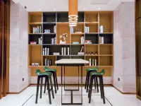 City Convenience Hotel (Honghu Shopping Park Bao'an Plaza) Hotels in Honghu