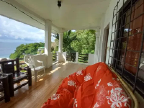 เบลล์วิว คอทเทจเจส โรงแรมในเปอร์โตกาเลรา