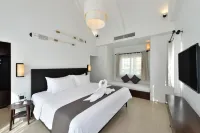 Peggy's Cove Resort Hotels in Na Yai Am