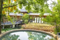 Shumyip Hot Spring Hotel