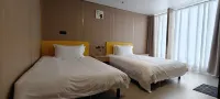 Witel Hotel (Xinhua Hospital Branch) Hotels near Advanced Technology College of Shanghai Business School Chifeng Road Campus