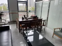 Kaiman International Hotel (Bijie High-speed Railway Station)