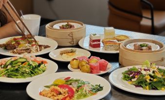 Flower Hotel (Zhengzhou High-speed Railway East Station·CBD Convention and Exhibition Center Branch)