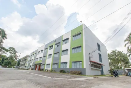 RedDoorz @ Sunfields Lipa Batangas