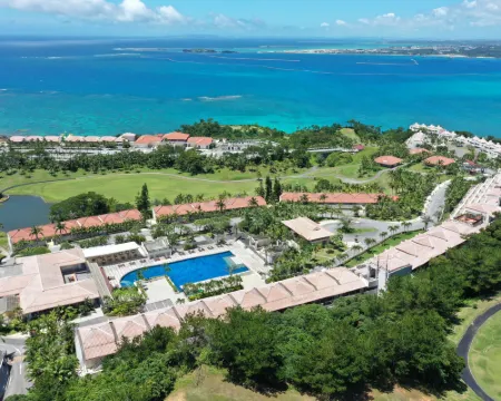 カヌチャリゾート カヌチャベイホテル＆ヴィラズ／カヌチャゴルフコース 名護のホテル