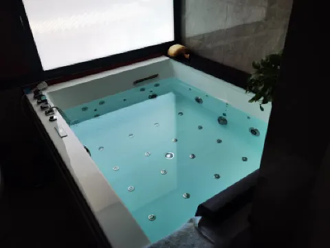 Hangzhou Xihu Scenic Area Hong'er Farm stay โรงแรมใกล้ท่าเรือเหม่ยเจีย