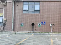 Lidu International Hotel - parking