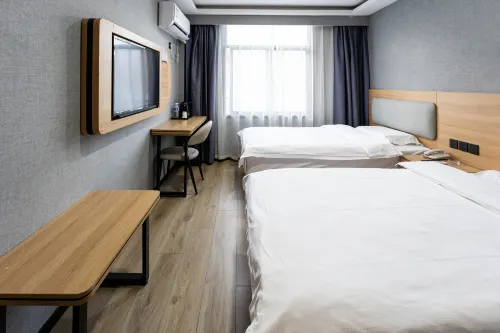 Shell Hotel (Feng County Bus Station)