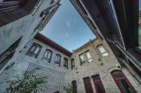 Fengqi Jiuting Hotel Zhonglou Street Store