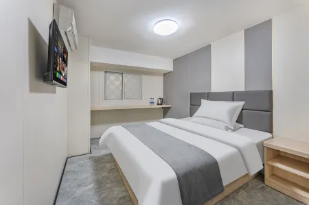 Zhiying · Xinglu Hotel (Agricultural and Commercial College Guangzhou East Railway Station) Отели рядом с достопримечательностью «South China University of Science and Technology»