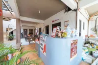 RedDoorz @ Aparente Gensan Hotels in Polomolok