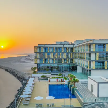 Beach Bay Hotel Mirfa