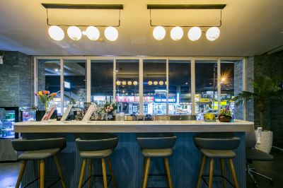 Bar Empress Pattaya Hotel Photo