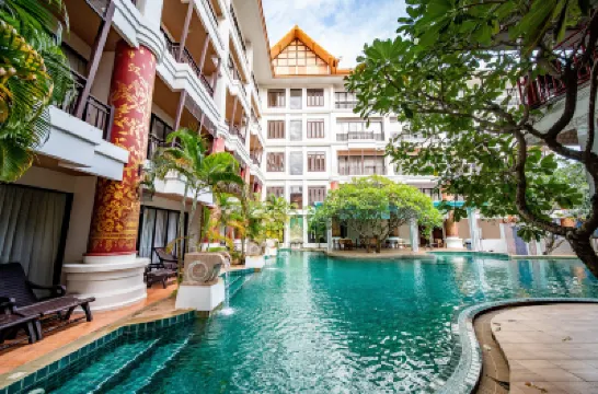 โรงแรม ล้านนา บาย กาสะลอง รีสอร์ท แอนด์ สปา พัทยา โรงแรมใกล้ร้าน มุมอร่อย นาเกลือ