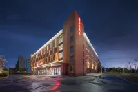 Ibis Hotel (Jiujiang Gongqingcheng University Town) Các khách sạn gần Gongqing Ferry