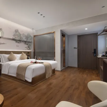 Moxi Hotel (Guiyang Guanshanhu North High-speed Rail Station Branch) Отели рядом с достопримечательностью «Парк Киялинг»