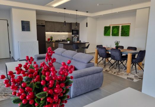 10 아파트먼트 & 스위트 아테네의 아늑한 침실