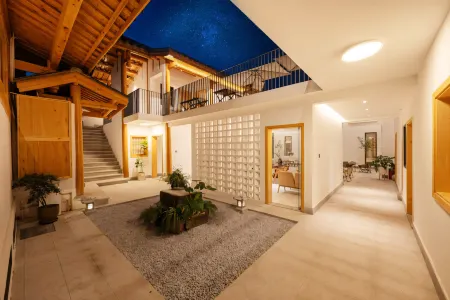 Shanshui Collection · Travel Photography and Food Experience Homestay Отели рядом со станцией Langzhong Railway Station