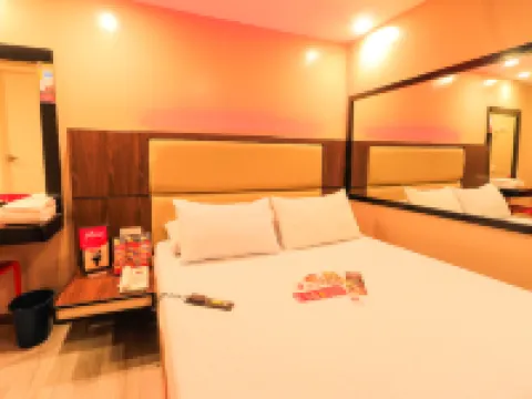 Hotel Sogo Alabang Rotonda 문틴루파 호텔