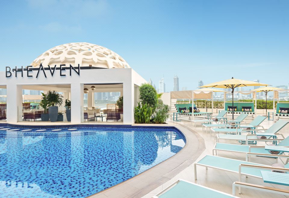 옥시덴탈 알 자다프 두바이 수영장