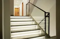 Jingsu Menglan · Beishe Jiangjing Homestay (Phoenix Ancient City Cuicui Water Wedding Shop)