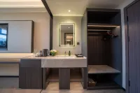 Harbin ZX Hotel (Central Street Sofia Church Branch)