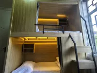 Jixia Youth Hostel - Hostels