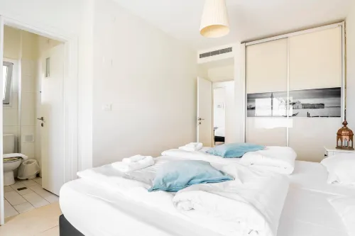 GW002 Gugel Waves Seaview&Garden Family Apartments Hotels in Ezor Nahariya