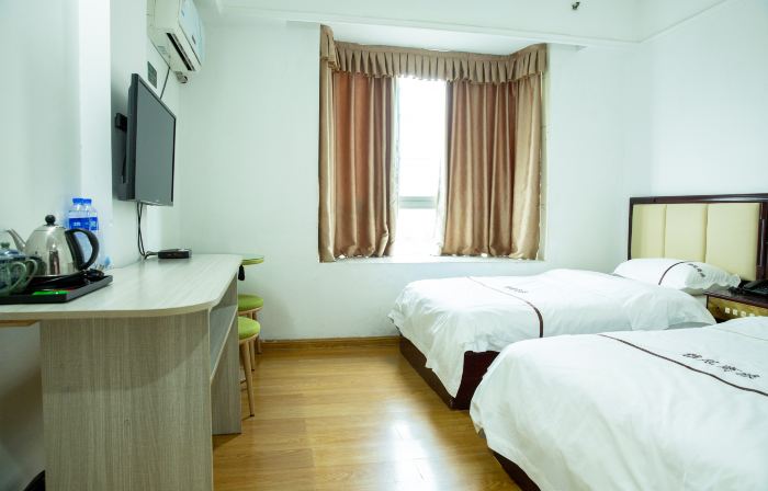 Yayuan Business Hostel