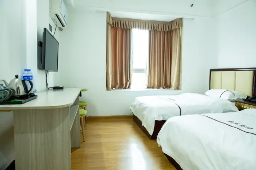 Yayuan Business Hostel