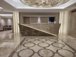 Royal Park Residence Hotel