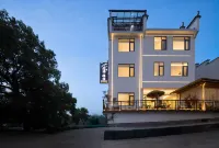 Huayu·Zhangsu B&B Hotels near Wunvzhou Resort