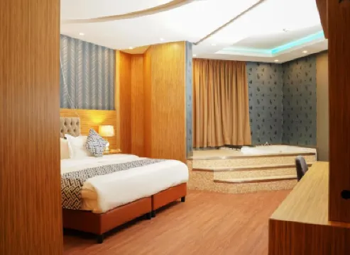 Palette Luxury Credi Hotel فنادق في 