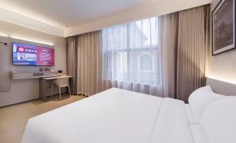 Shankee Hotel (Datong South Railway Station Fantawild Adventure)